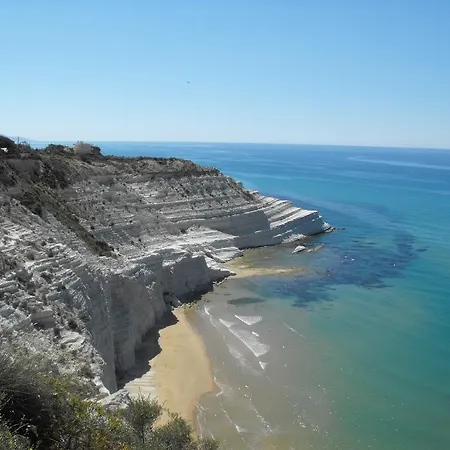 Valle Dei Templi * Realmonte
